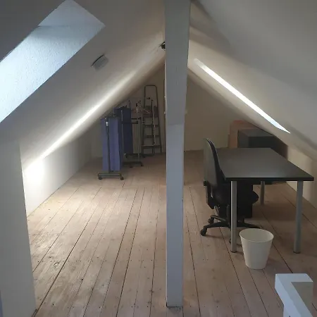 45 M² Maisonette-Wohnung In Uni-/Hauptbahnhofnaehe Duisburg Exterior photo