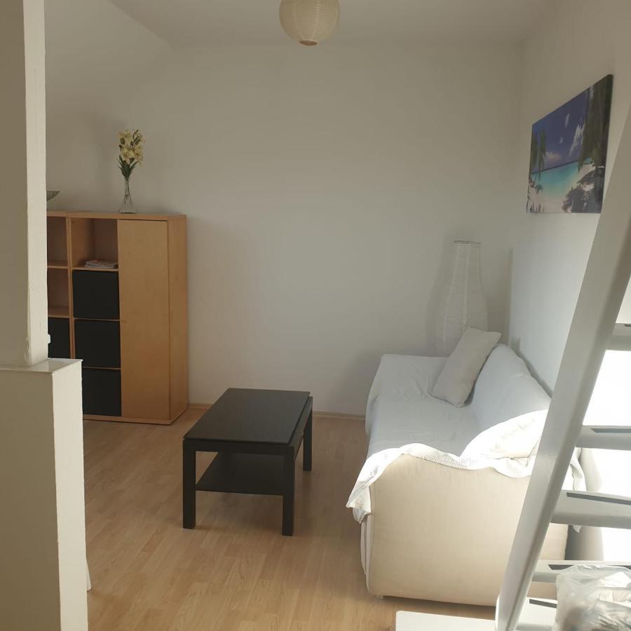 45 M² Maisonette-wohnung In Uni-/hauptbahnhofnähe Apartment